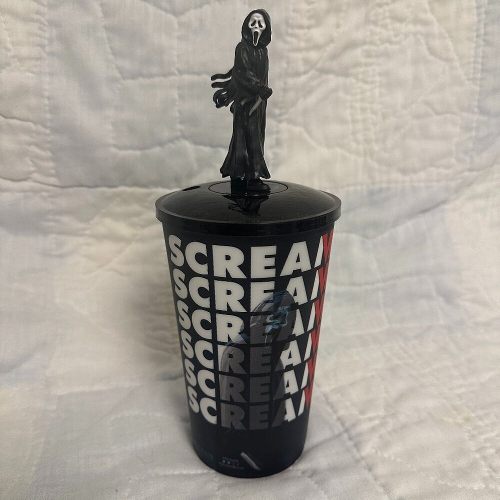 Scream 6 VI Ghost Face AMC CUP, Topper and Lid Raised Knife, no straw
